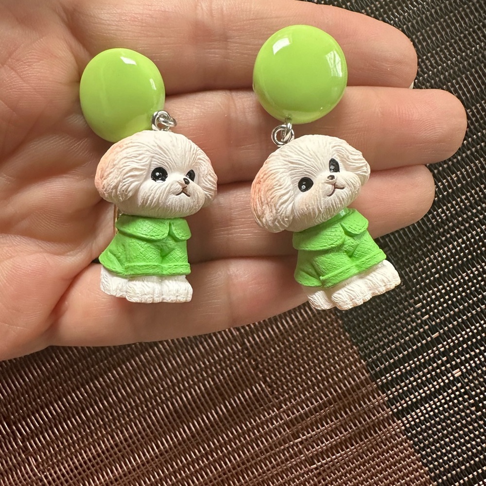 Pair of Playful Cute Cartoon Puppy Dog Resin Earrings - Picture 3 of 3